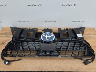 Решетка радиатора передняя Toyota Yaris Cross 2020-2024