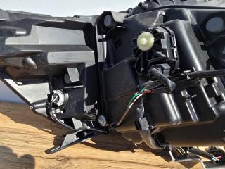 Фара светодиодная передняя левая Voxy 2017-2021 ( R80 )