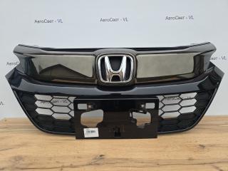 Запчасть решетка радиатора передняя Honda Vezel 2018-2021