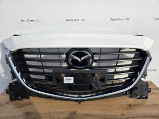 Запчасть решетка радиатора передняя Mazda Axela 2016-2019