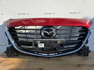 Решетка радиатора передняя Mazda Axela 2016-2019