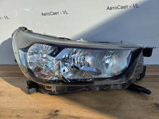 Фара галогеновая передняя правая Toyota Hilux 2020-2022