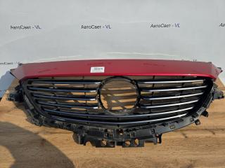 Решетка радиатора передняя Mazda Atenza 2015-2018