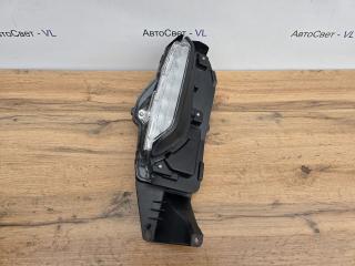 Запчасть поворотник в бампер передний правый Toyota Yaris Cross 2020-2024