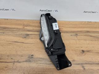 Запчасть поворотник в бампер передний правый Toyota Yaris Cross 2020-2024