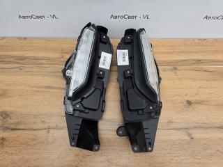 Запчасть поворотник в бампер передний Toyota Yaris Cross 2020-2024