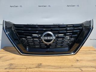 Решетка радиатора передняя Nissan X-Trail 2022-2025