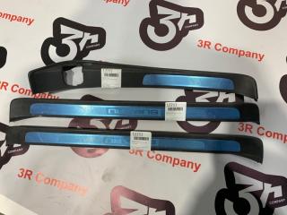 Накладка на порог SUBARU LEGACY