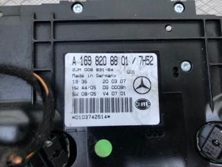 Плафон освещения салона A-CLASS W169 266.940 Плафон освещения салона A-CLASS W169 266.940