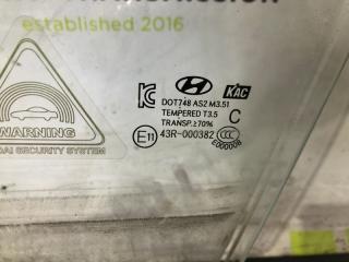 Стекло двери переднее левое ELANTRA MD