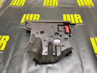 Запчасть накладка на торпедо MERCEDES-BENZ E-CLASS