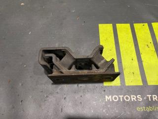 Запчасть подушка двс задняя SUZUKI GRAND ESCUDO