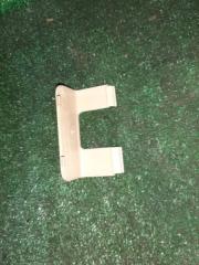 Заглушка правая BMW X5 2004