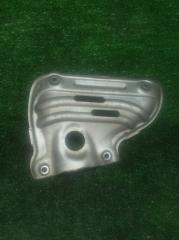 Фото запчасти защита выпускного коллектора Toyota Voxy контрактная запчасть Запчасть защита выпускного коллектора Toyota Voxy