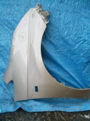 Запчасть крыло переднее правое Toyota Isis