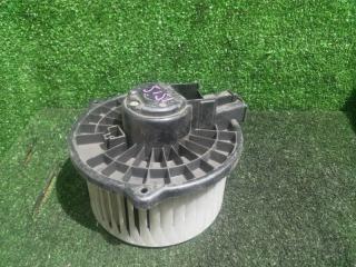 Запчасть мотор печки Toyota Isis