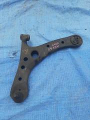 Запчасть рычаг нижний передний левый Toyota Noah