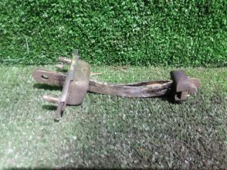 Запчасть ограничитель двери задний правый Toyota Mark II