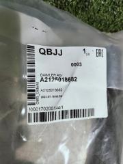 Патрубок CLS 500 4MATIC Патрубок CLS 500 4MATIC