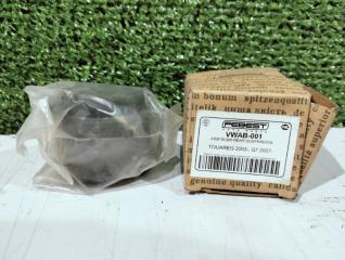 Фото запчасти сайлентблок Б/У запчасть Запчасть сайлентблок