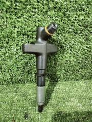 Запчасть форсунка Mitsubishi CANTER