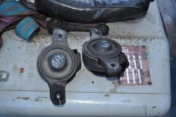 Подушка двигателя SUBARU LEGACY OUTBACK BPH ej25 1 ракурс Подушка двигателя SUBARU LEGACY OUTBACK BPH ej25 1 ракурс