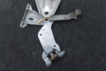 Ролик двери TOYOTA ESTIMA MCR40 1mz 3 ракурс