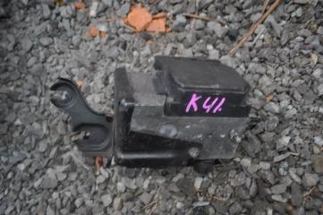 Блок abs TOYOTA CELSIOR UCF20, UCF21 1uz-fe 1 ракурс