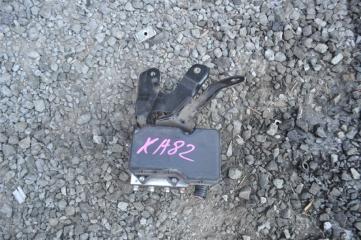 Блок abs TOYOTA VITZ ncp91 1nz-fe 1 ракурс
