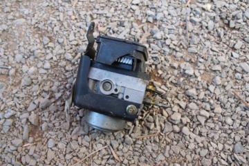 Блок abs HONDA ODYSSEY RA6 F23A 2 ракурс