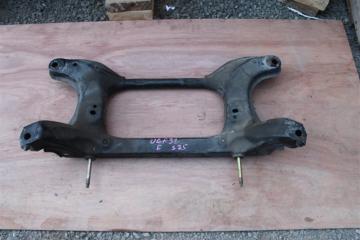 Балка под двс TOYOTA CELSIOR UCF31 3uz-fe 1 ракурс