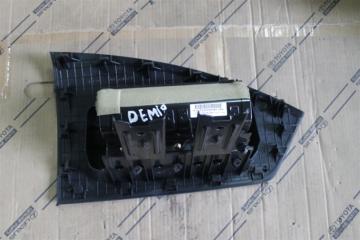 Airbag пассажирский MAZDA DEMIO DY3W 1 ракурс