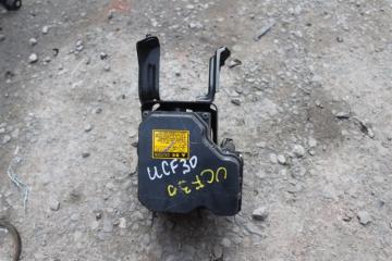 Блок abs TOYOTA CELSIOR UCF30, UCF31 3uz-fe 1 ракурс