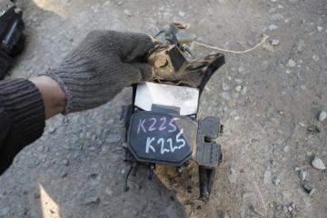 Запчасть блок abs TOYOTA VITZ