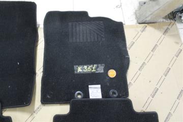 Коврики комплект TOYOTA AQUA NHP10 1nz-fxe 2 ракурс