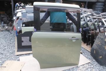 Запчасть дверь задняя правая NISSAN SERENA