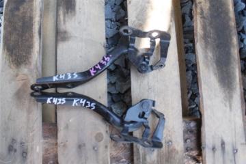 Петля капота TOYOTA VITZ ncp90, KSP90 1 ракурс Петля капота TOYOTA VITZ ncp90, KSP90 1 ракурс