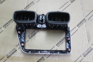 Консоль магнитофона TOYOTA SIENTA nsp170 4 ракурс