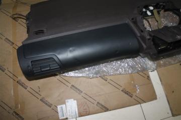 Торпедо TOYOTA IQ kgj10 1 ракурс Торпедо TOYOTA IQ kgj10 1 ракурс