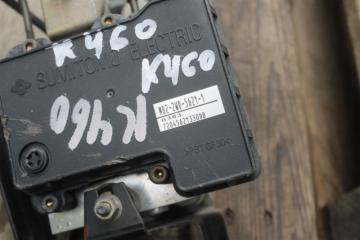 Блок abs MITSUBISHI DIAMANTE F34A 1 ракурс Блок abs MITSUBISHI DIAMANTE F34A 1 ракурс