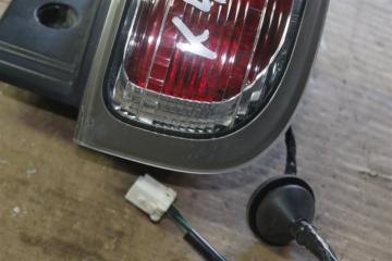 Стоп-сигнал левый NISSAN ELGRAND e51 2 ракурс Стоп-сигнал левый NISSAN ELGRAND e51 2 ракурс