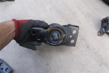 Подушка двигателя правая NISSAN MARCH AK12 cr12 2 ракурс