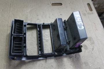 Консоль магнитофона DAIHATSU PYZAR G303G 3 ракурс