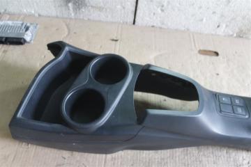 Бардачок между сиденьями TOYOTA AQUA NHP10 3 ракурс