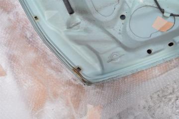 Капот MITSUBISHI MIRAGE DINGO CQ2A 4g15 3 ракурс