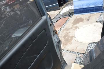 Дверь правая задняя NISSAN SERENA FC26 mr20 5 ракурс
