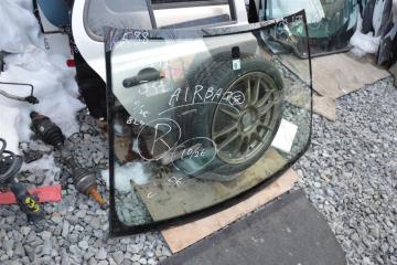 Лобовое стекло TOYOTA VITZ NCP90, NCP95 2nz-fe, 1nz-fe 1 ракурс
