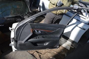 Дверь правая передняя NISSAN FUGA Y51 3 ракурс Дверь правая передняя NISSAN FUGA Y51 3 ракурс