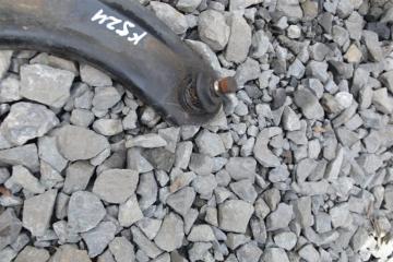 Рычаг правый передний NISSAN MARCH AK12 cr12 1 ракурс
