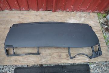 Торпедо TOYOTA Isis anm10 1az-fse 1 ракурс Торпедо TOYOTA Isis anm10 1az-fse 1 ракурс